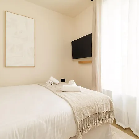 Sereners Comete Aparthotel 4*