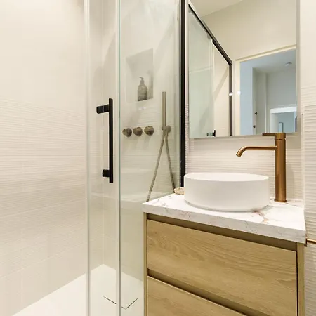 Aparthotel Sereners Comete Paris