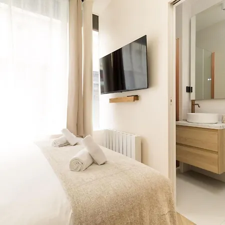 Aparthotel Sereners Comete Paris