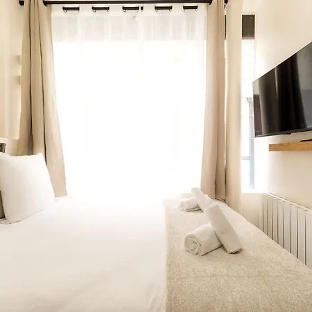 Sereners Comete Aparthotel 4*